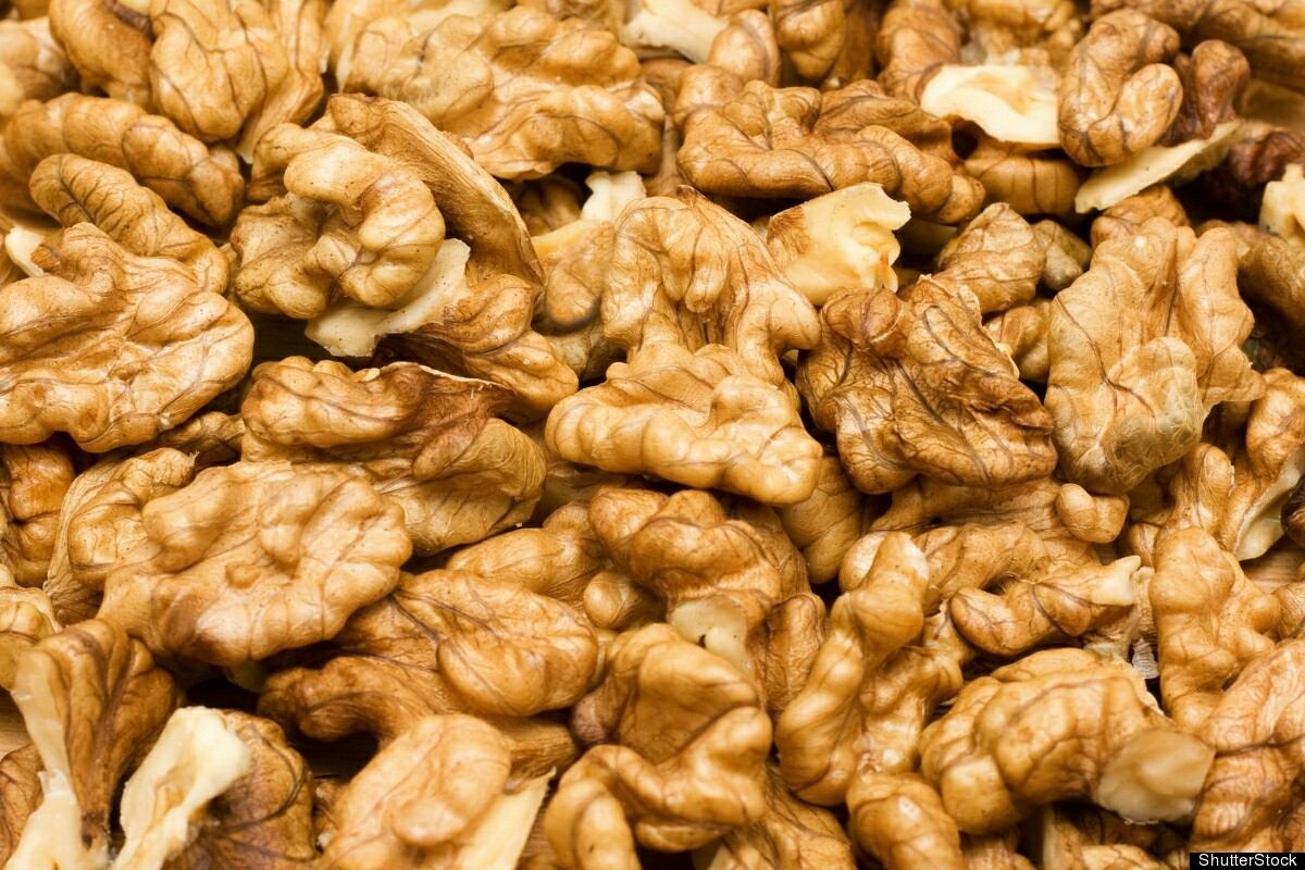 nueces amarillas